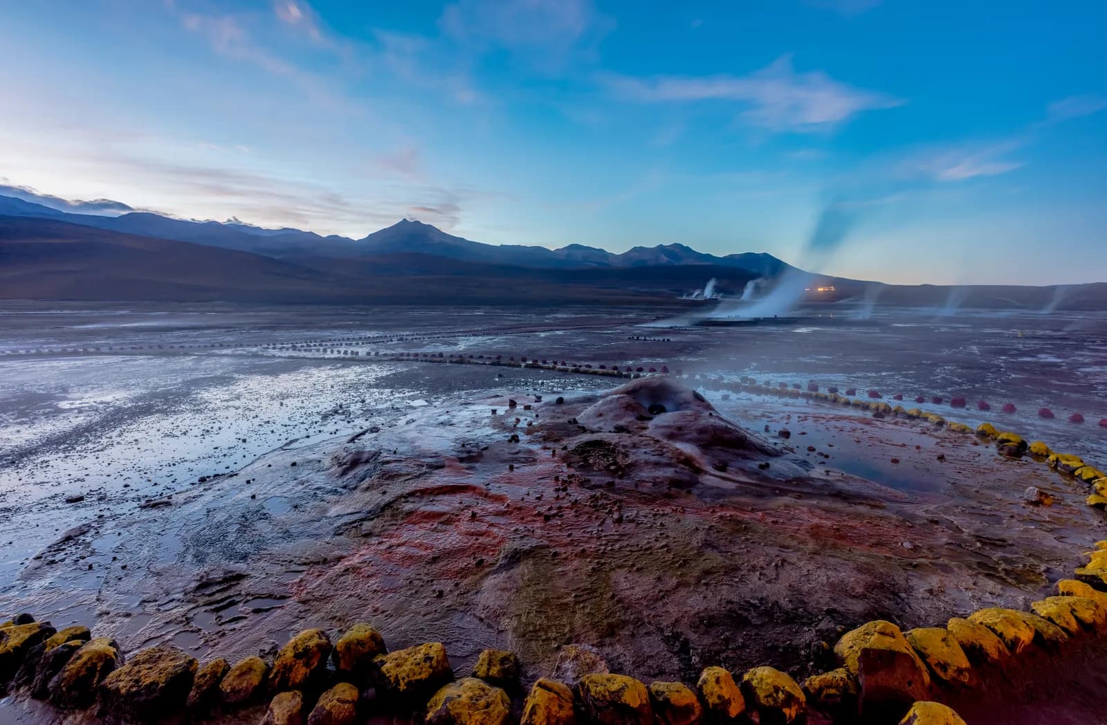 Geysers del Tatio no Deserto do Atacama